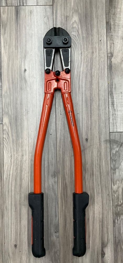 CRESCENT NO. 1 24 INCHES BOLT CUTTERS