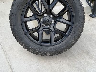 Dodge Ram 1500 Rims and Tires 35/12.50R22 Toyo AT3