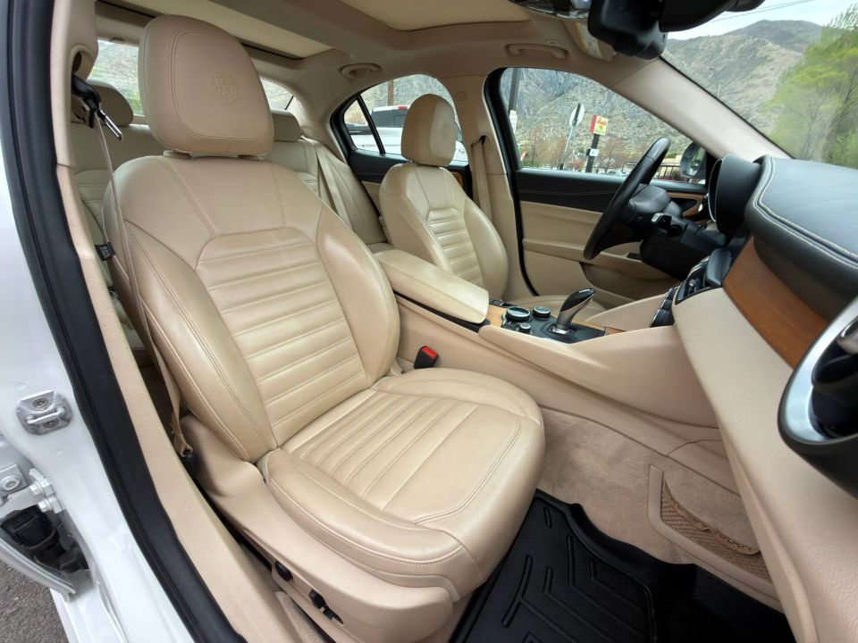 2018 Alfa Romeo Giulia Ti Lusso