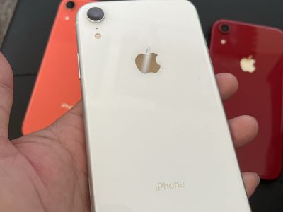 Apple iPhone XR - 128GB . Unlocked - nice Colors (White, Coral, Red).