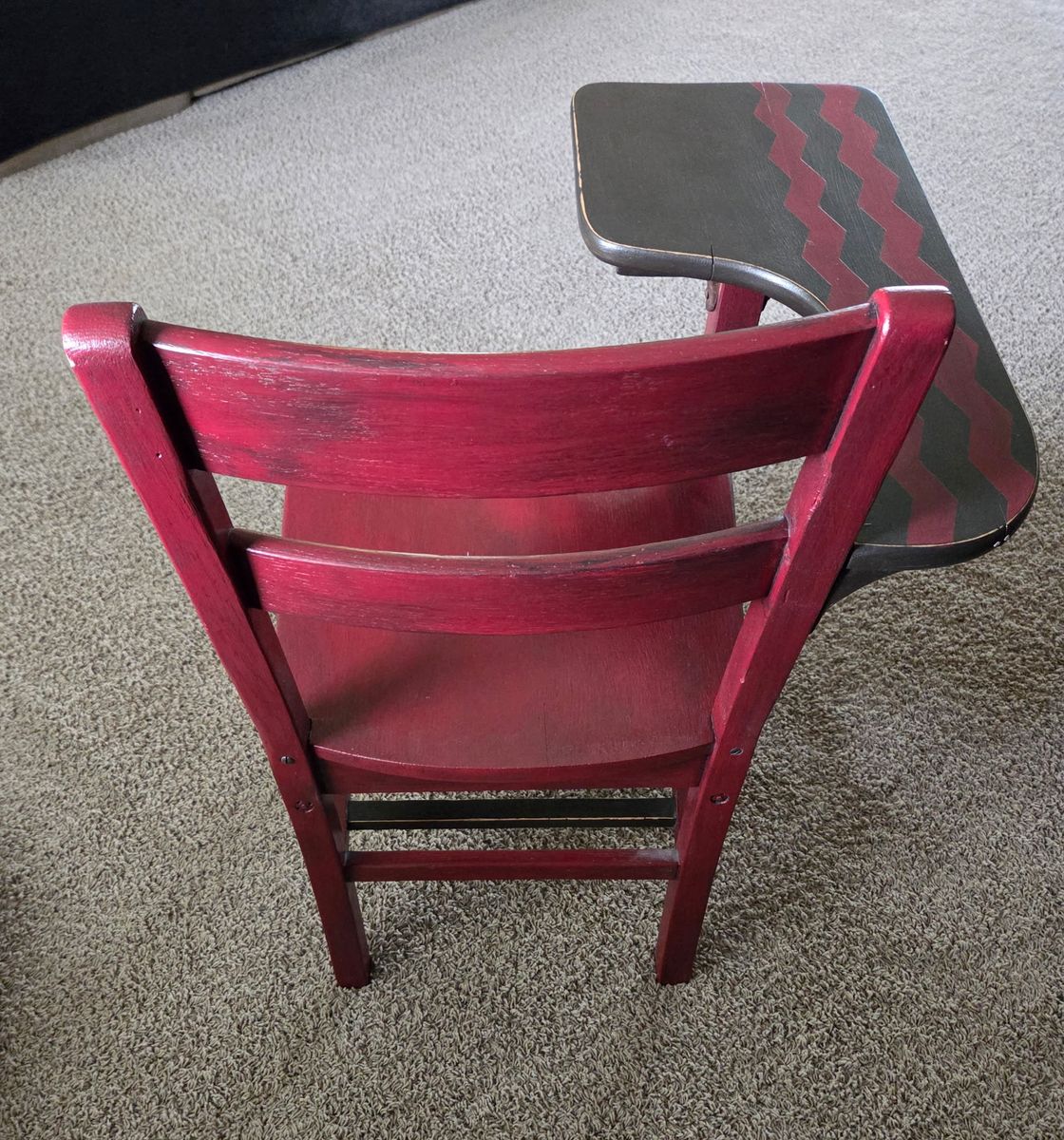 Main image 4