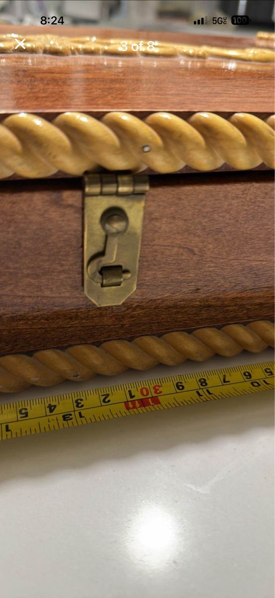 Main image 5