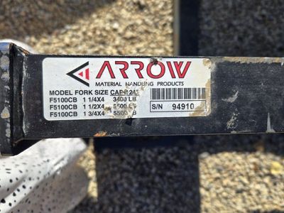 Arrow Pallet Forks