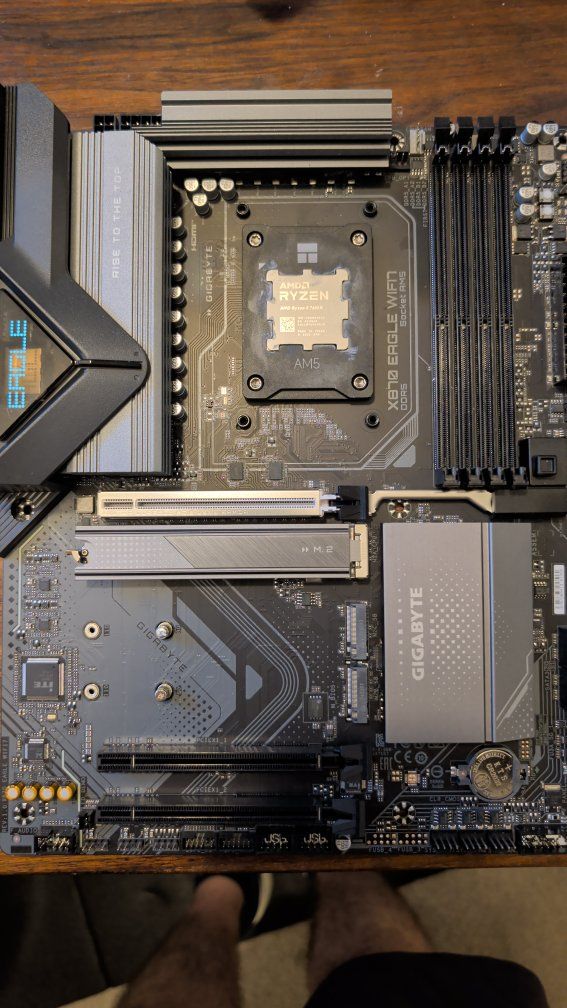 x870 Eagle motherboard and Ryzen 7600x
