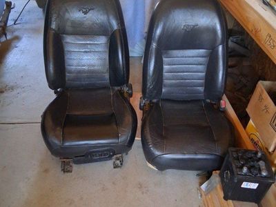 Ford mustang seats