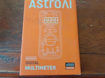 NEW Voltage Meter