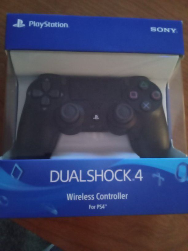 brand new ps4 controller