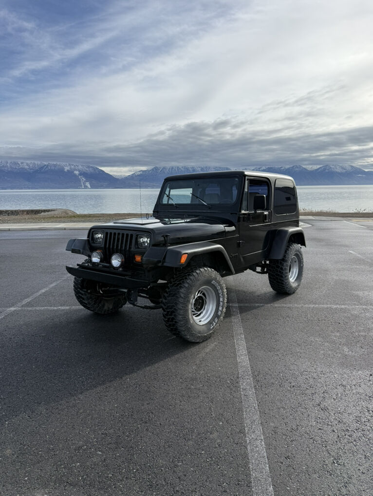 1995 JEEP WRANGLER Sport S