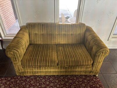 Vintage Loveseat With Extra Cushions