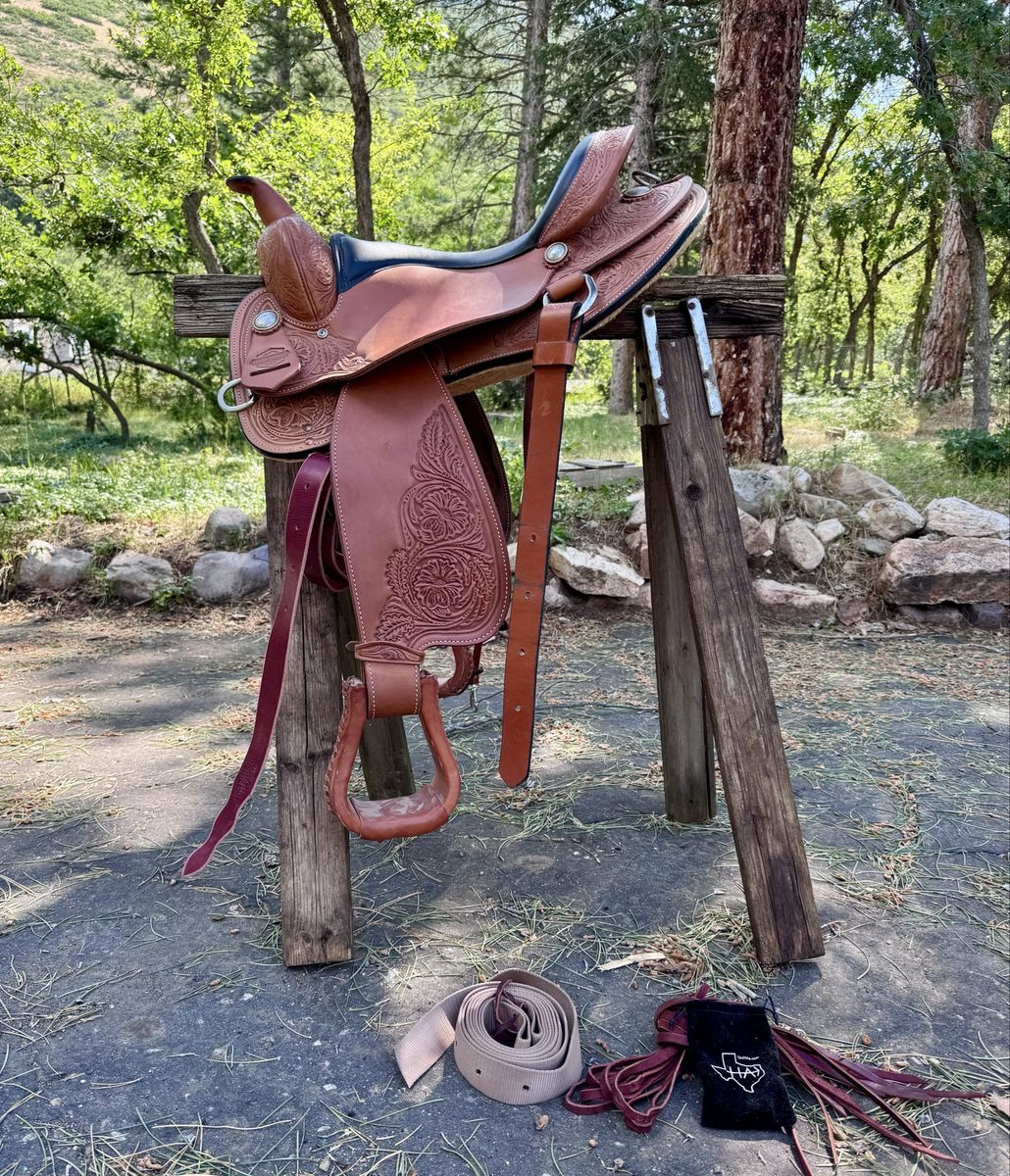 16” High Horse Oyster Creek Trail Saddle by Circle Y — Wide Tree