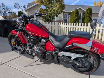 2014 Yamaha Raider 1900 V-Twin Cruiser - Red - Low Miles (5,500)