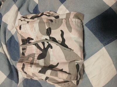 Pink camouflage pants