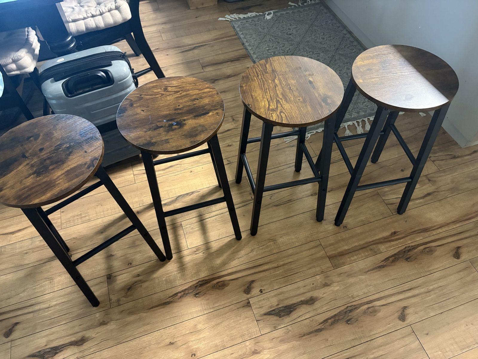 Set of 4 Industrial Bar Stools with Round Wooden Tops and Black Metal Frames