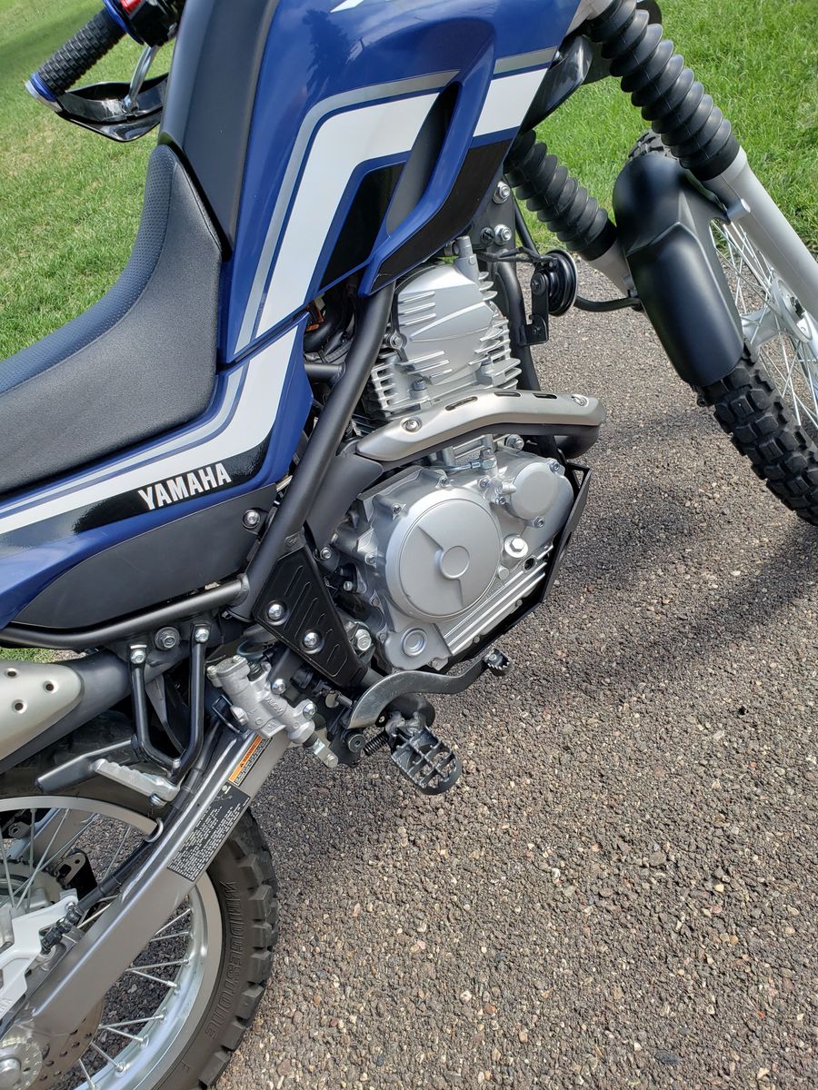 Yamaha XT250 Dual Sport ‘Excellent Condition’ with only 1,217 miles & Extras.