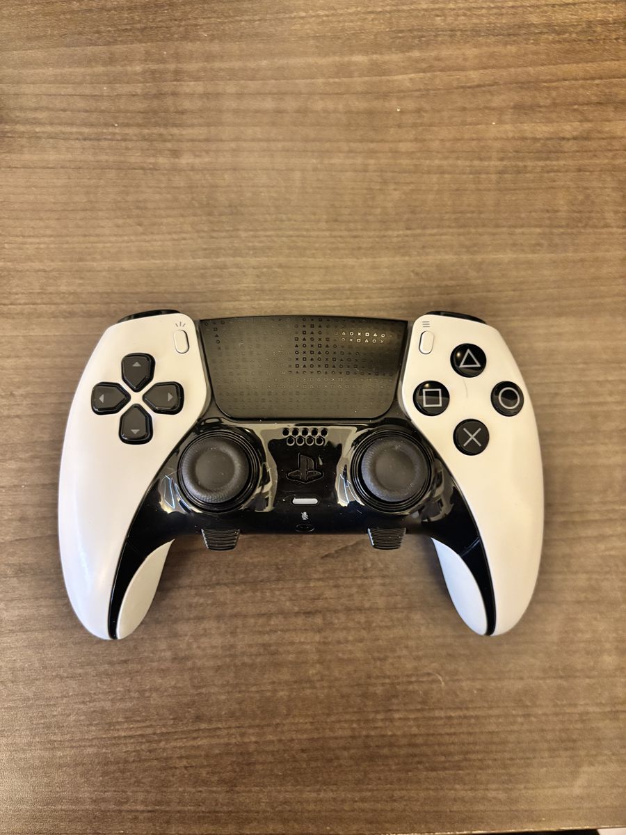 PS5 DualSense Edge Controller, Case Included