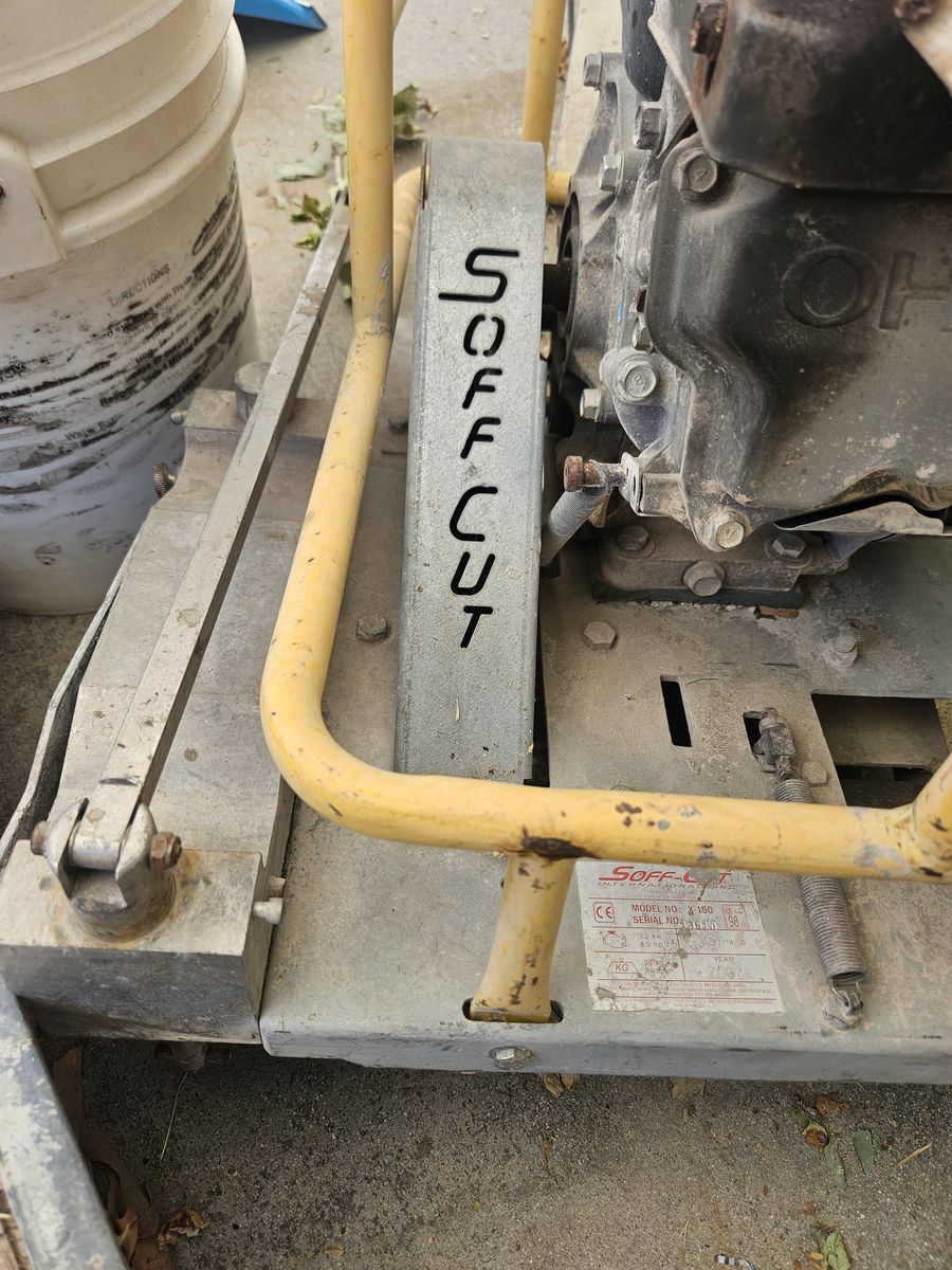 SOFF-CUT 150 - Suburu 4.5 Premium - Runs Strong - New Blade