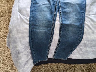 Girls size 14-16 jeans.