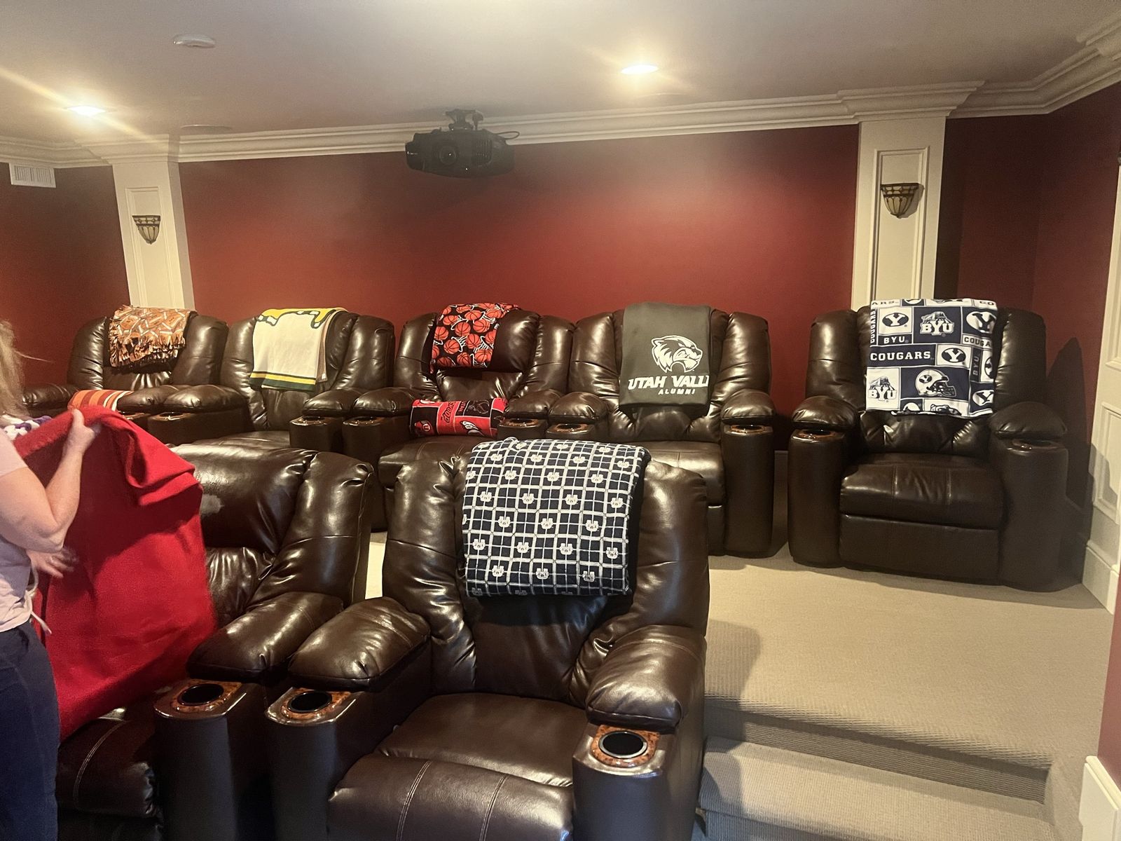 8 Brown Leather Theater Seating with Cupholders. Open to offers