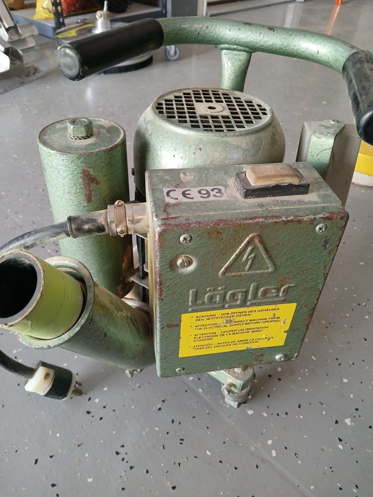 Main image 4