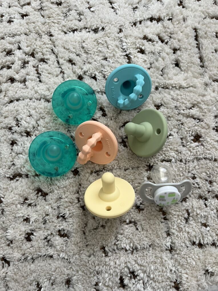 Baby Pacifiers/Binkies