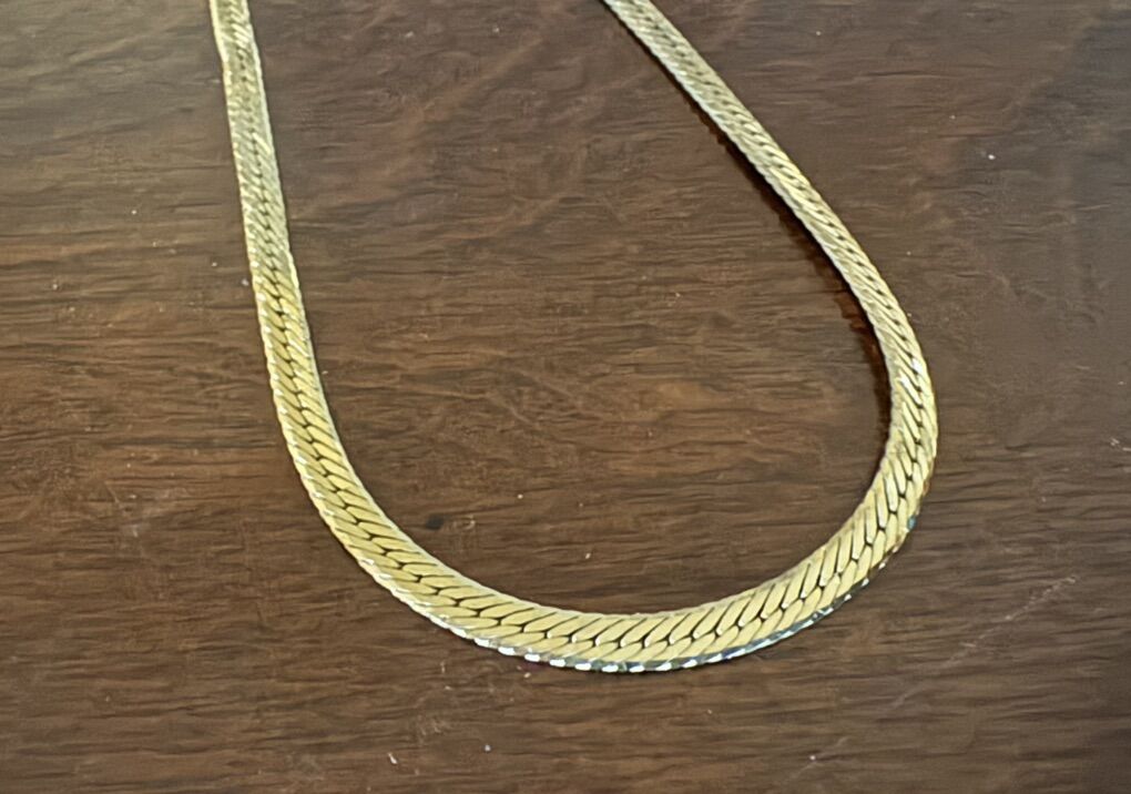 Gold Tone Herringbone Or Snake Style Necklace