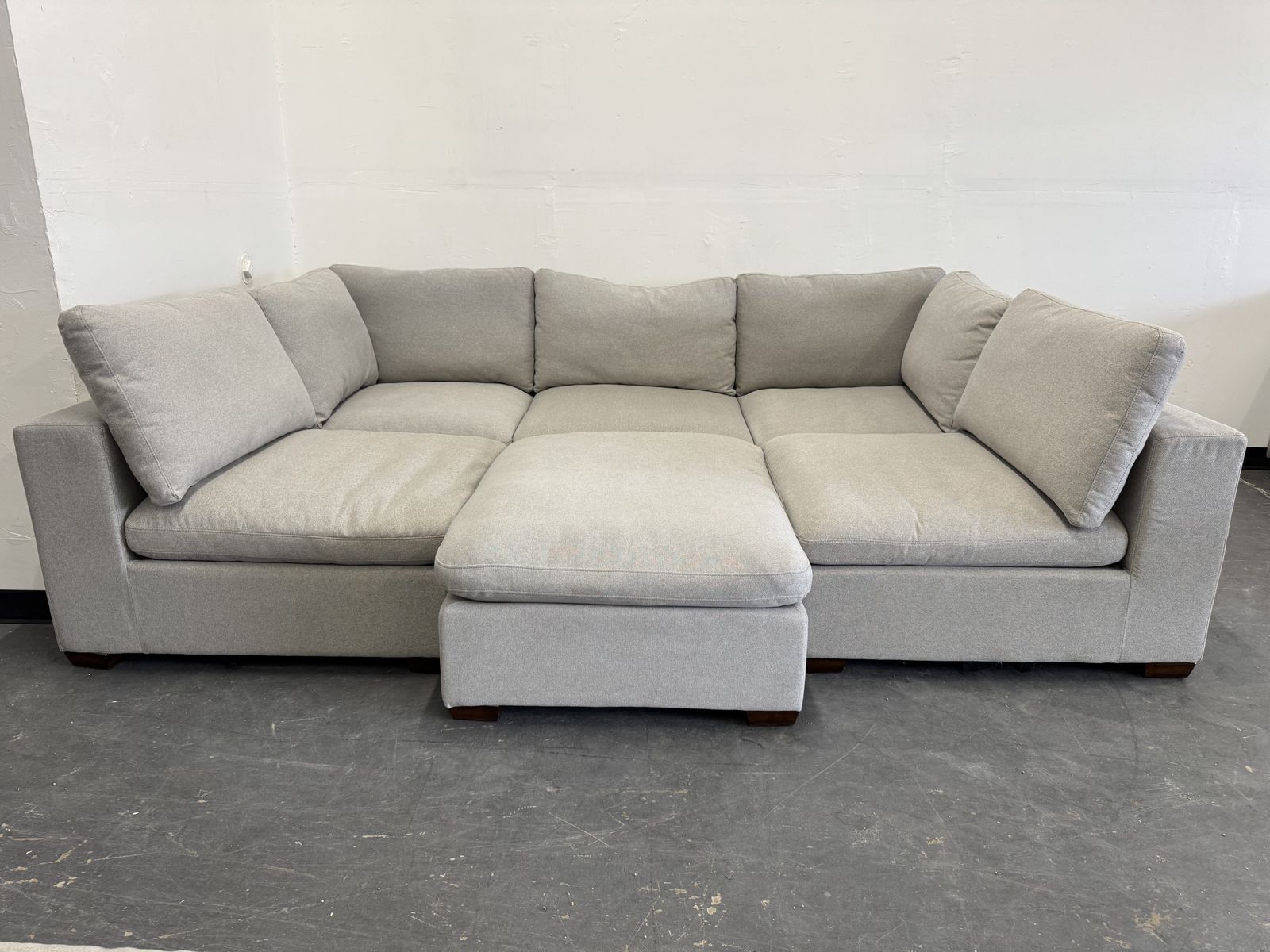 GRAY COSTCO LOWELL MODULAR SECTIONAL SOFA COUCH