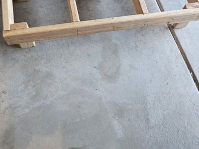 Storage tote risers 30$