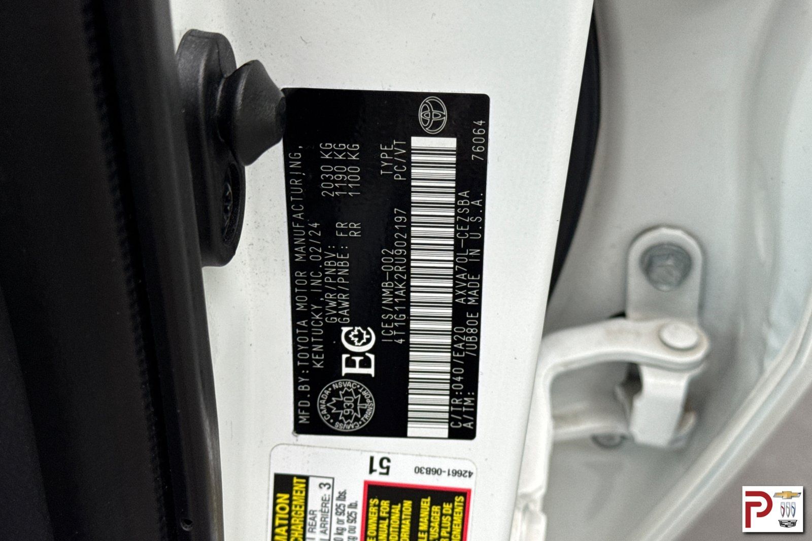 Main image 33