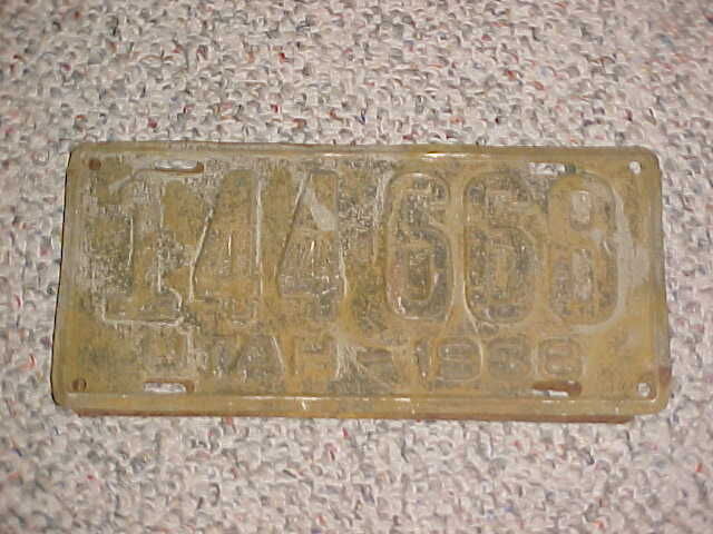 1938 single utah license plate...good shape..no paint