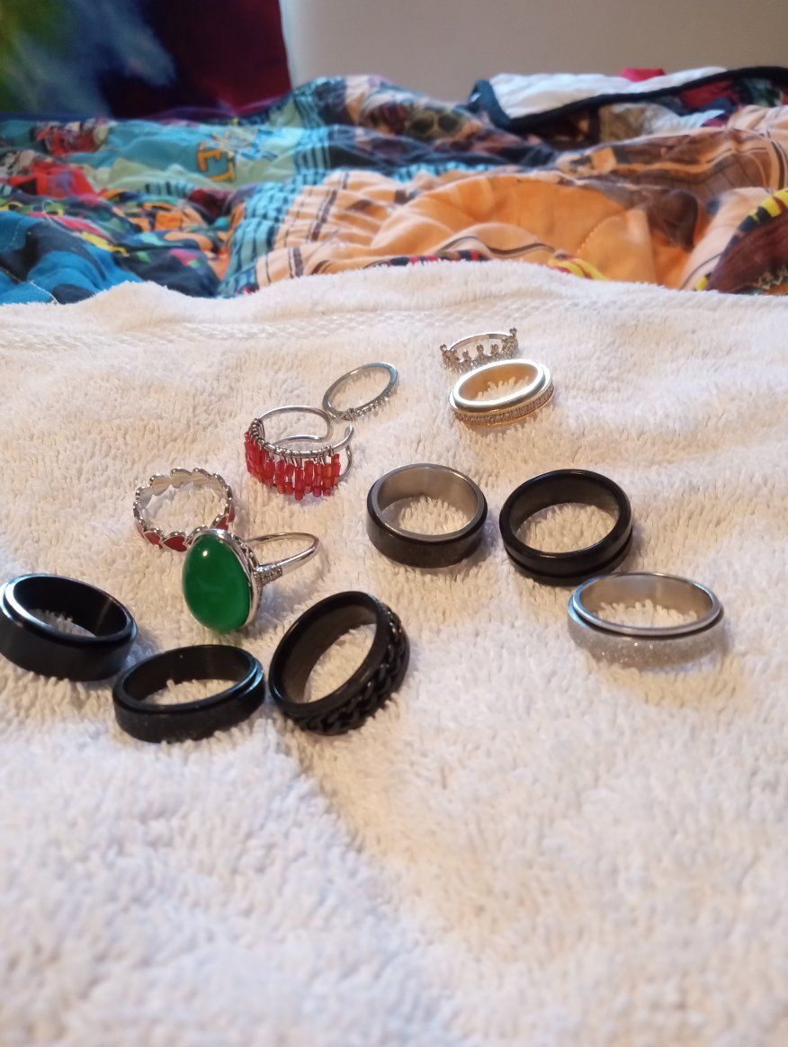 Assorted Fashion Rings Collection - Metallic, Beaded, and Accent Rings