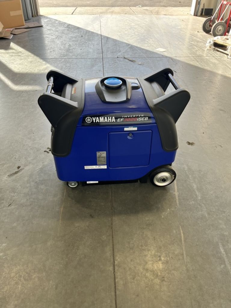 2022 YAMAHA EF30ISEBZ - Y20584