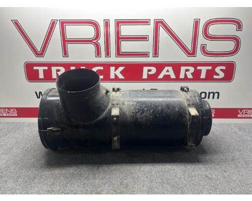 DONALDSON 11" DIA AIR CLEANER 
28.5" OVERALL LENGTH 
7" INLET DIA