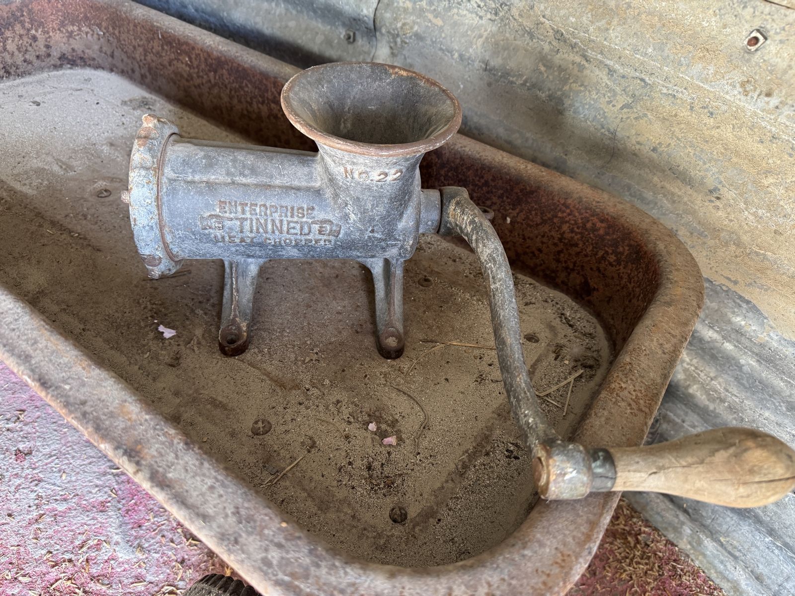 Hay trolley / Meat grinder