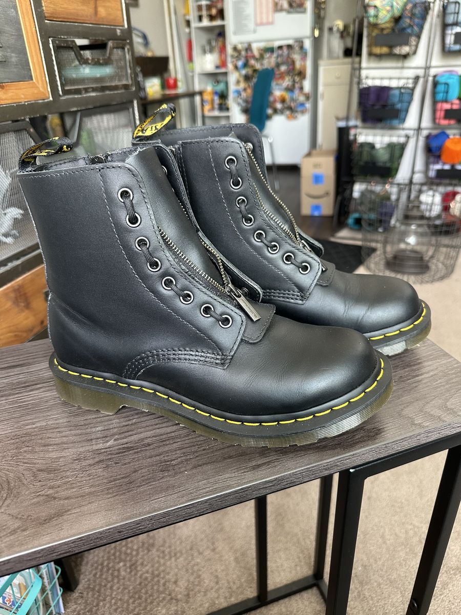 Doc Marten Boots