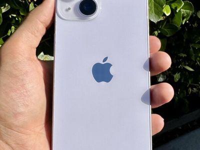 Apple iPhone 14, 128 GB - Unlocked Desbloqueado