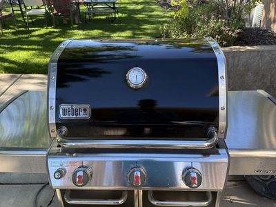 Weber 3 burner natural gas grill