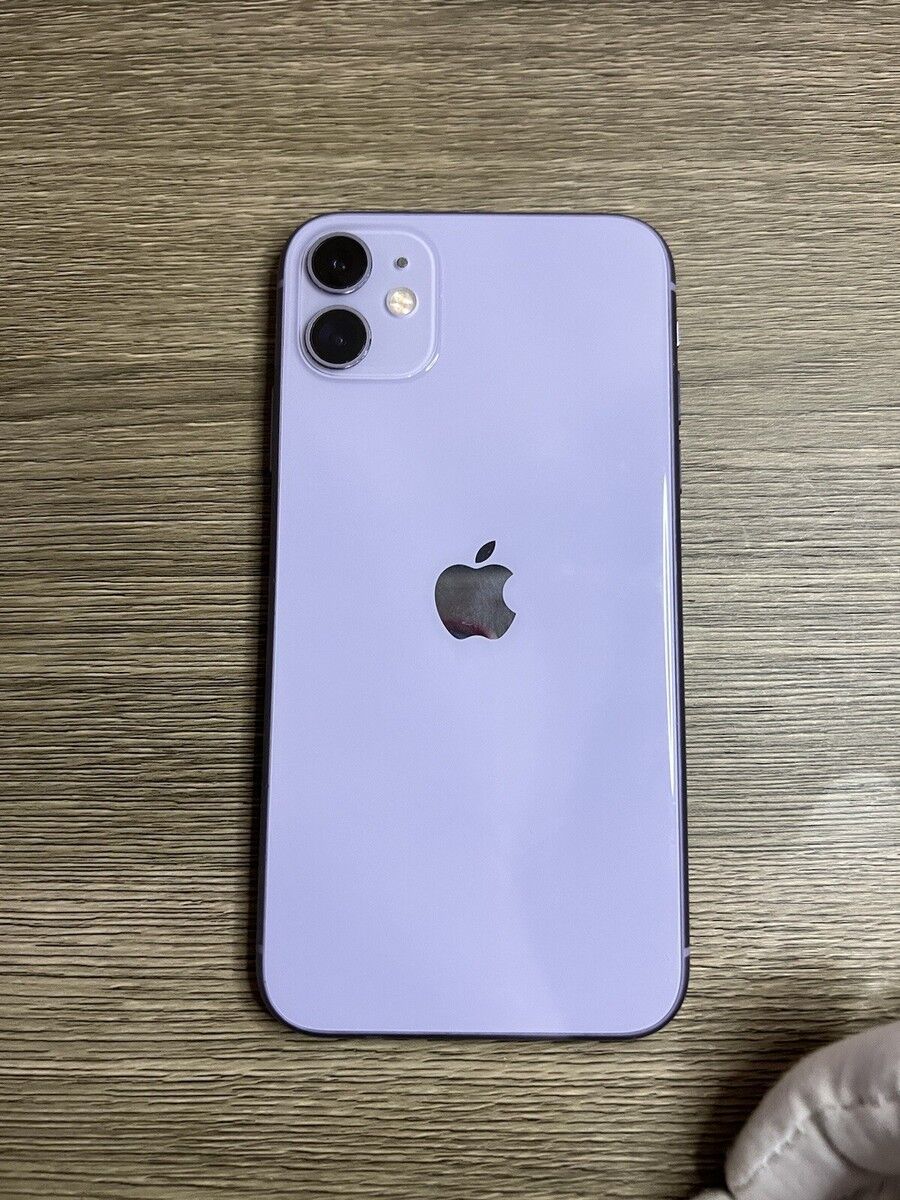 iphone 11 64 GB US Mobile/ Celluar Only. Like a brand new 100% battery
