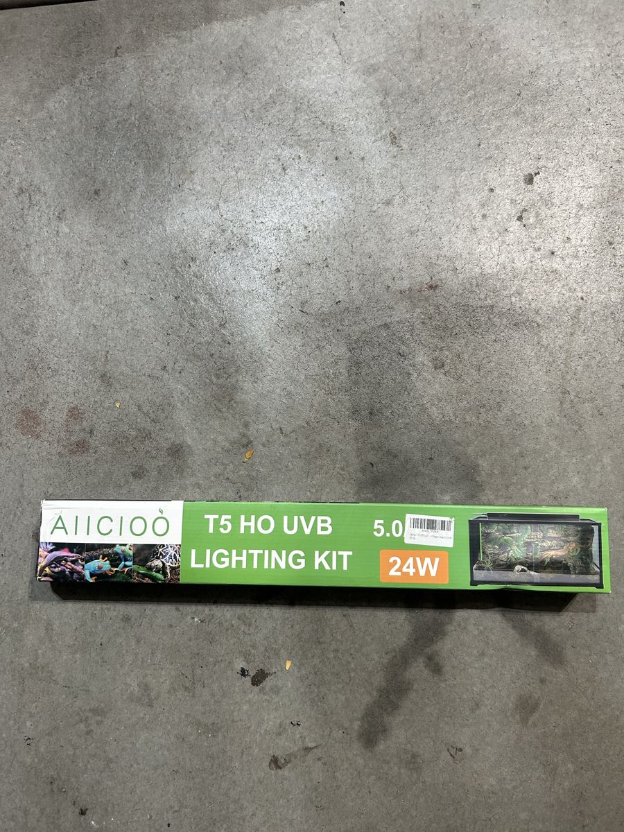 Reptile uvb lamp and bulb 