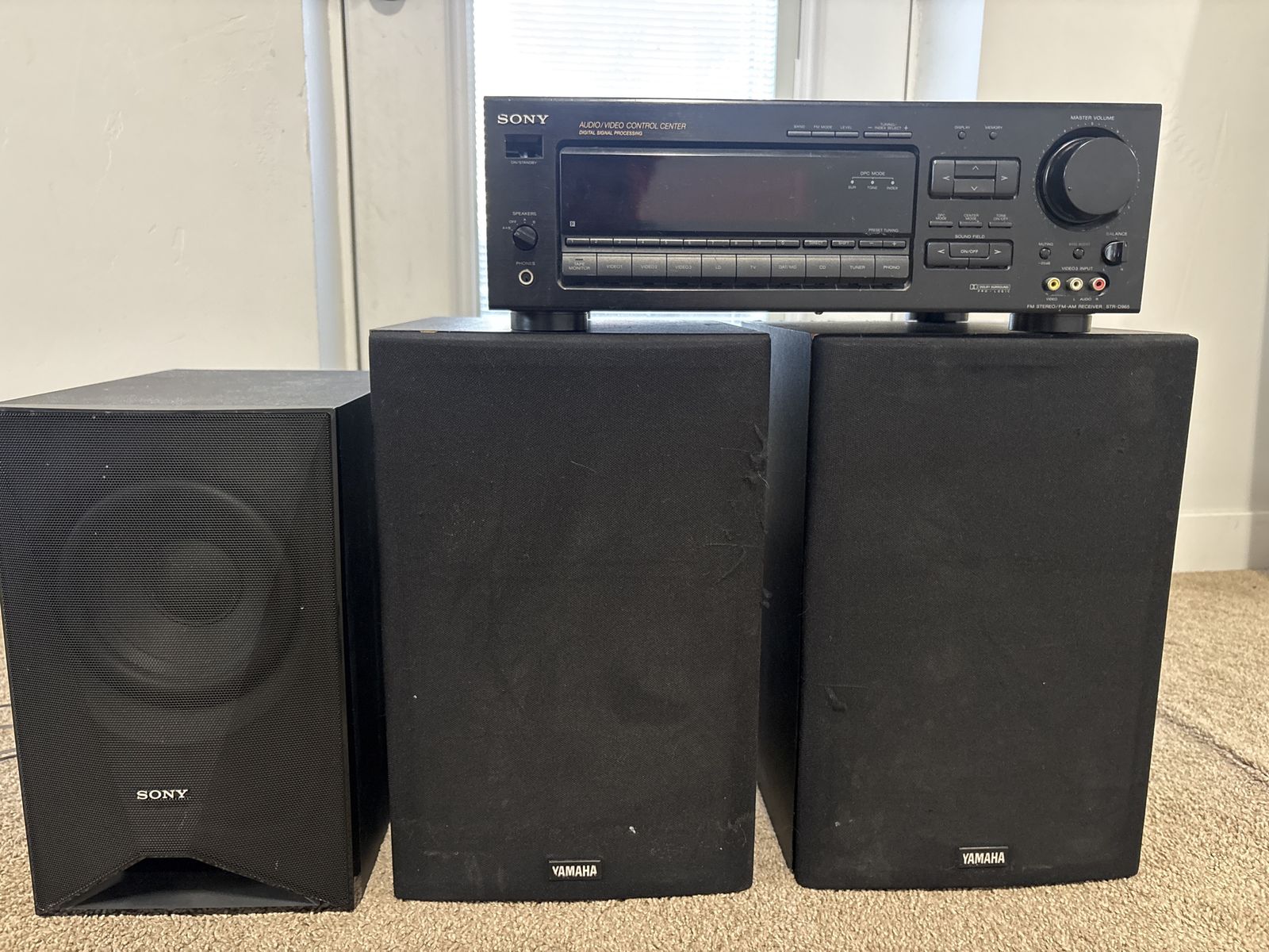 Sony STR-DE595 Audio/Video Control Center Receiver & Yamaha NS-A636 Speaker System & Sony Subwoofer