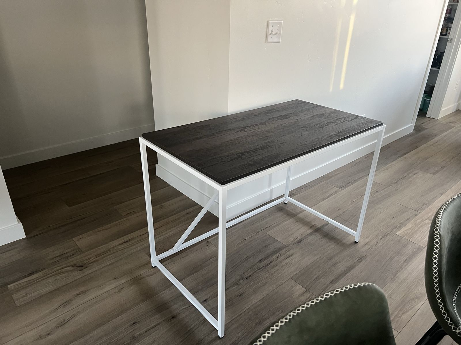 44” Desk