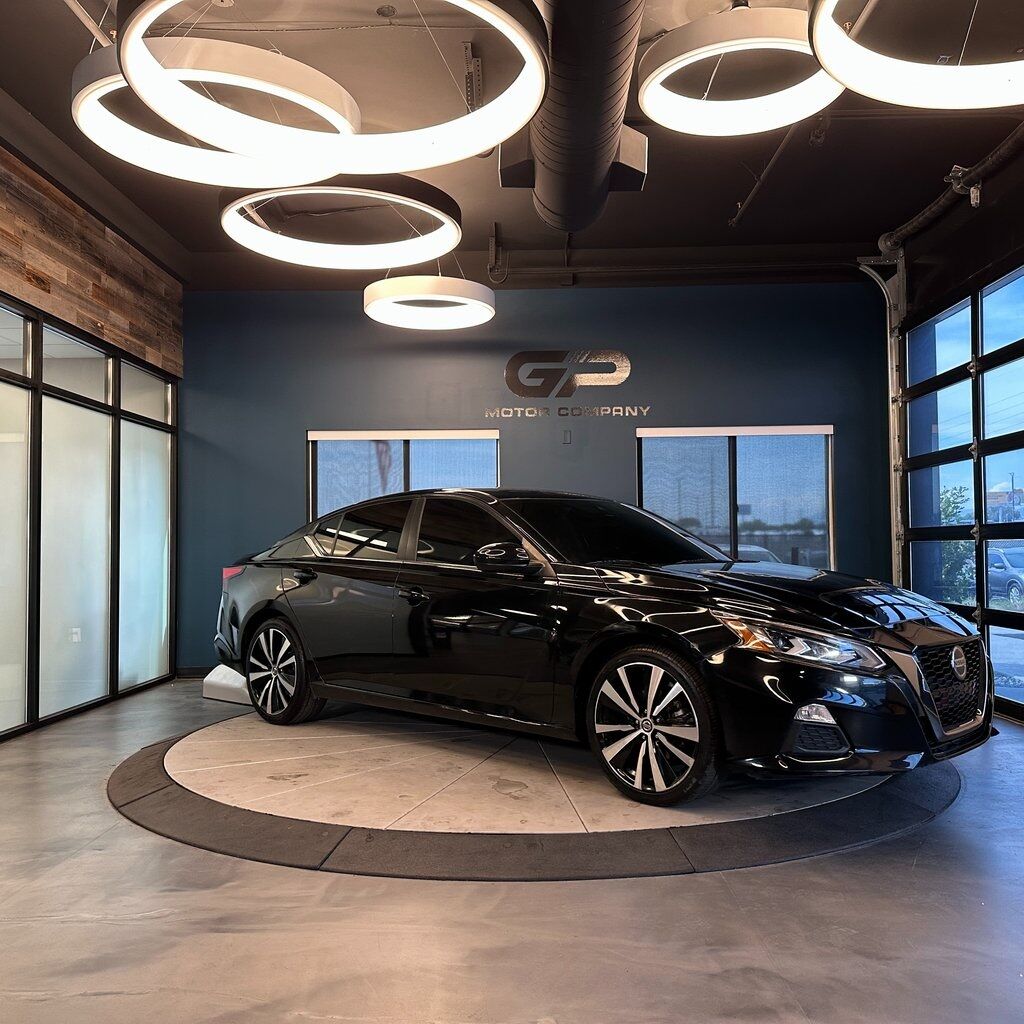 2022 Nissan Altima 2.5 SR