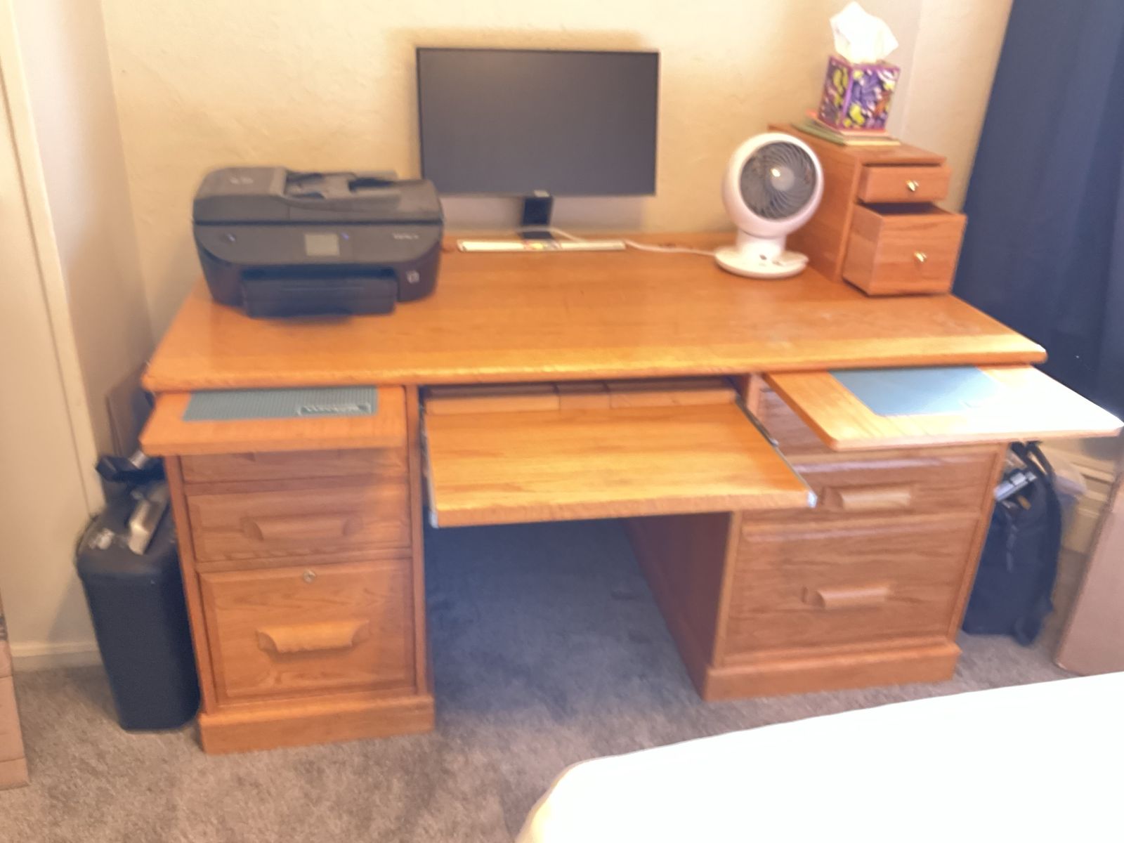 Main image 4