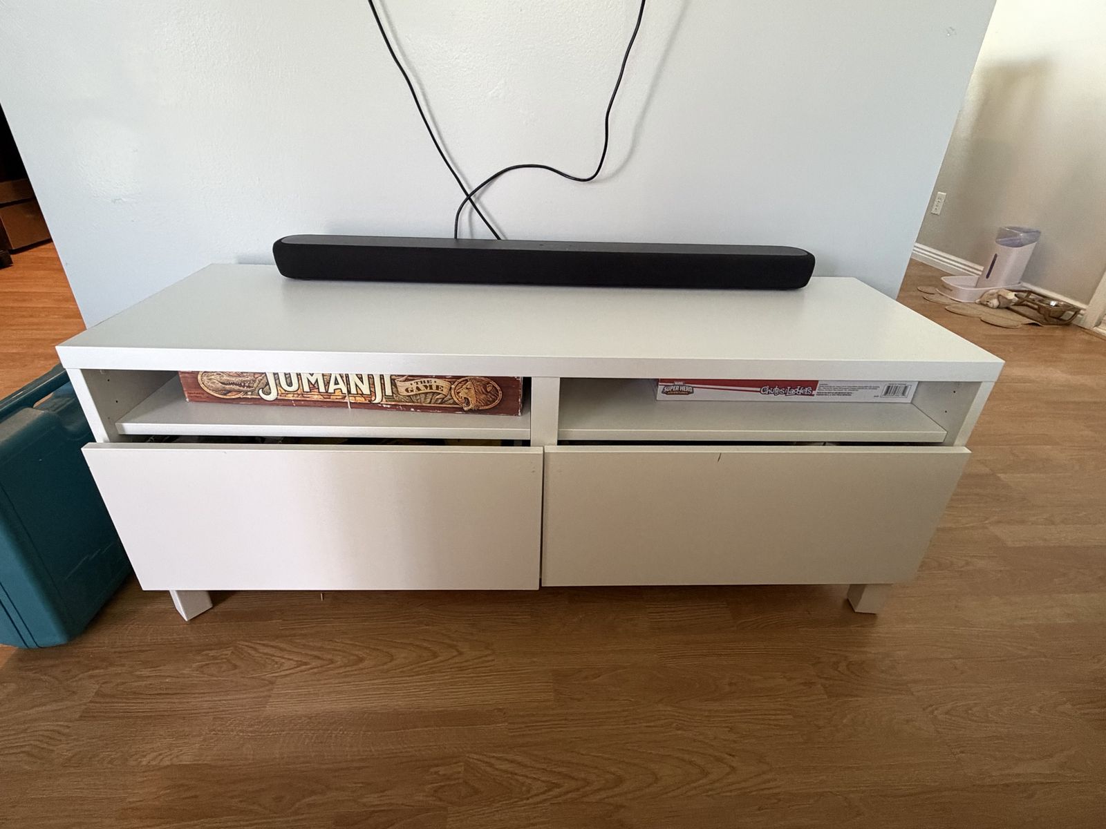 Tv stand