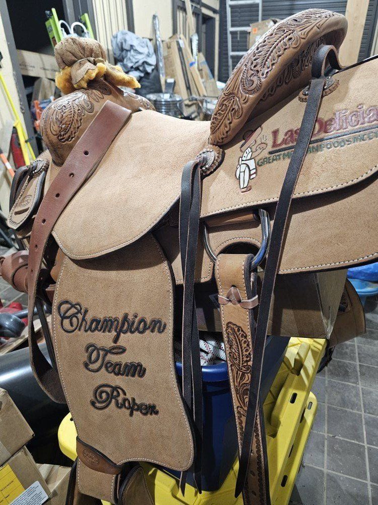 Champion Team Roper saddle