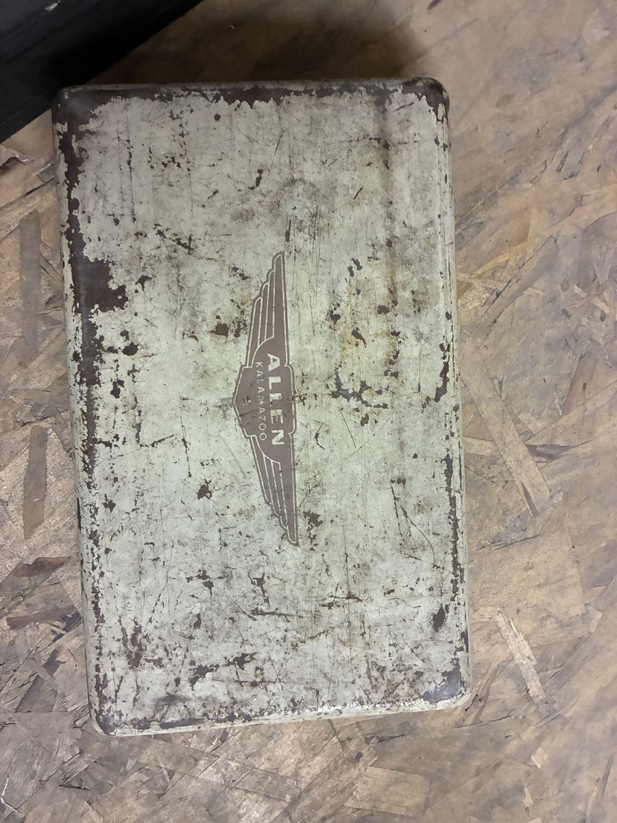 Main image 6