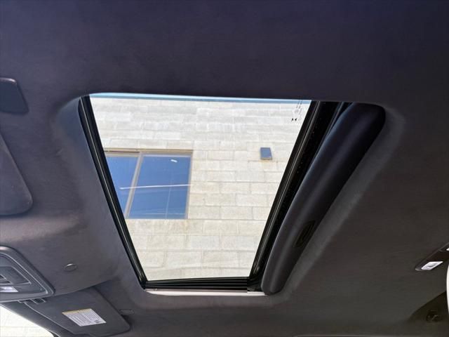 Main image 26