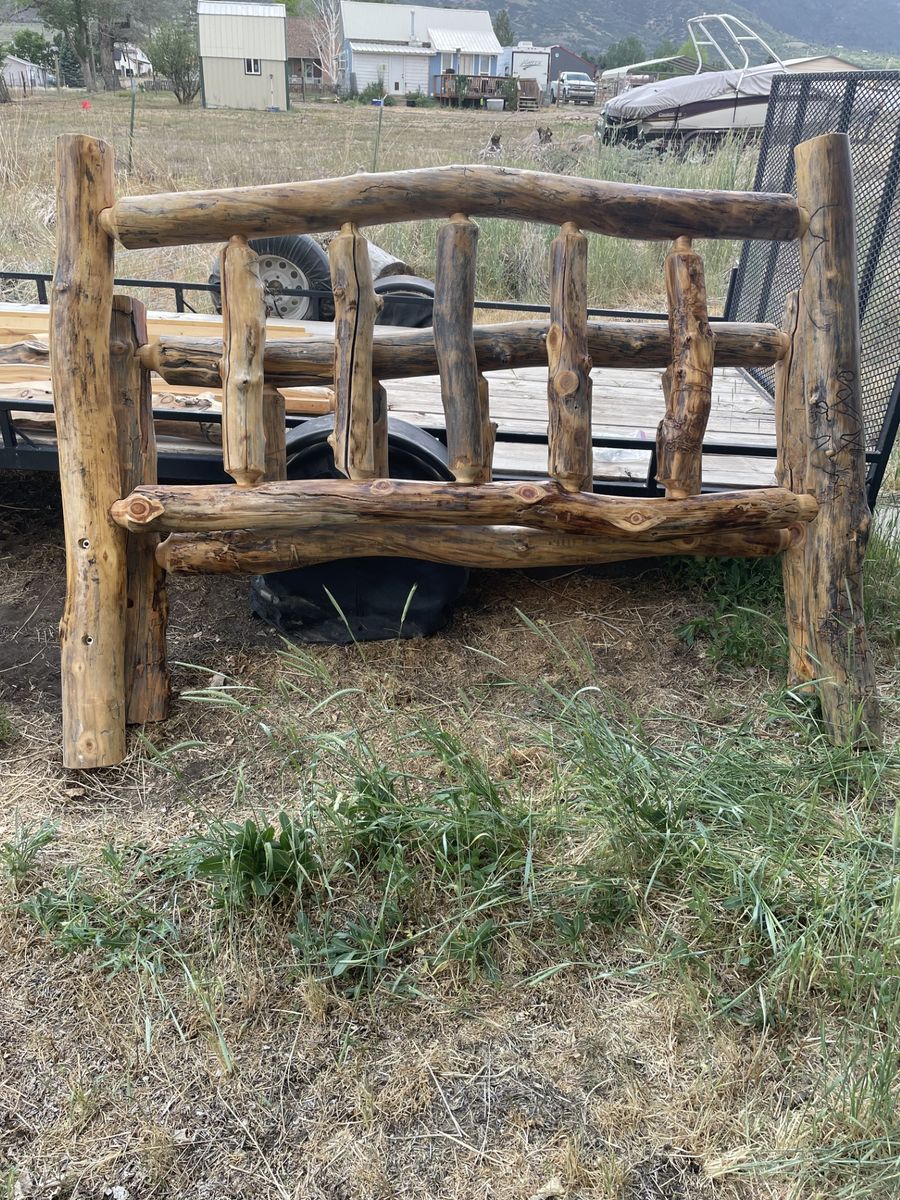King size log bed