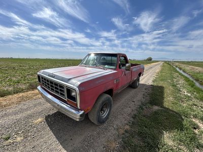 1985 Dodge Power Ram 4wd