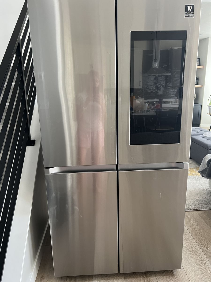 Samsung Smart 4-Door Flex™ Refrigerator with Family Hub™ and Beverage Center in Stainless Steel