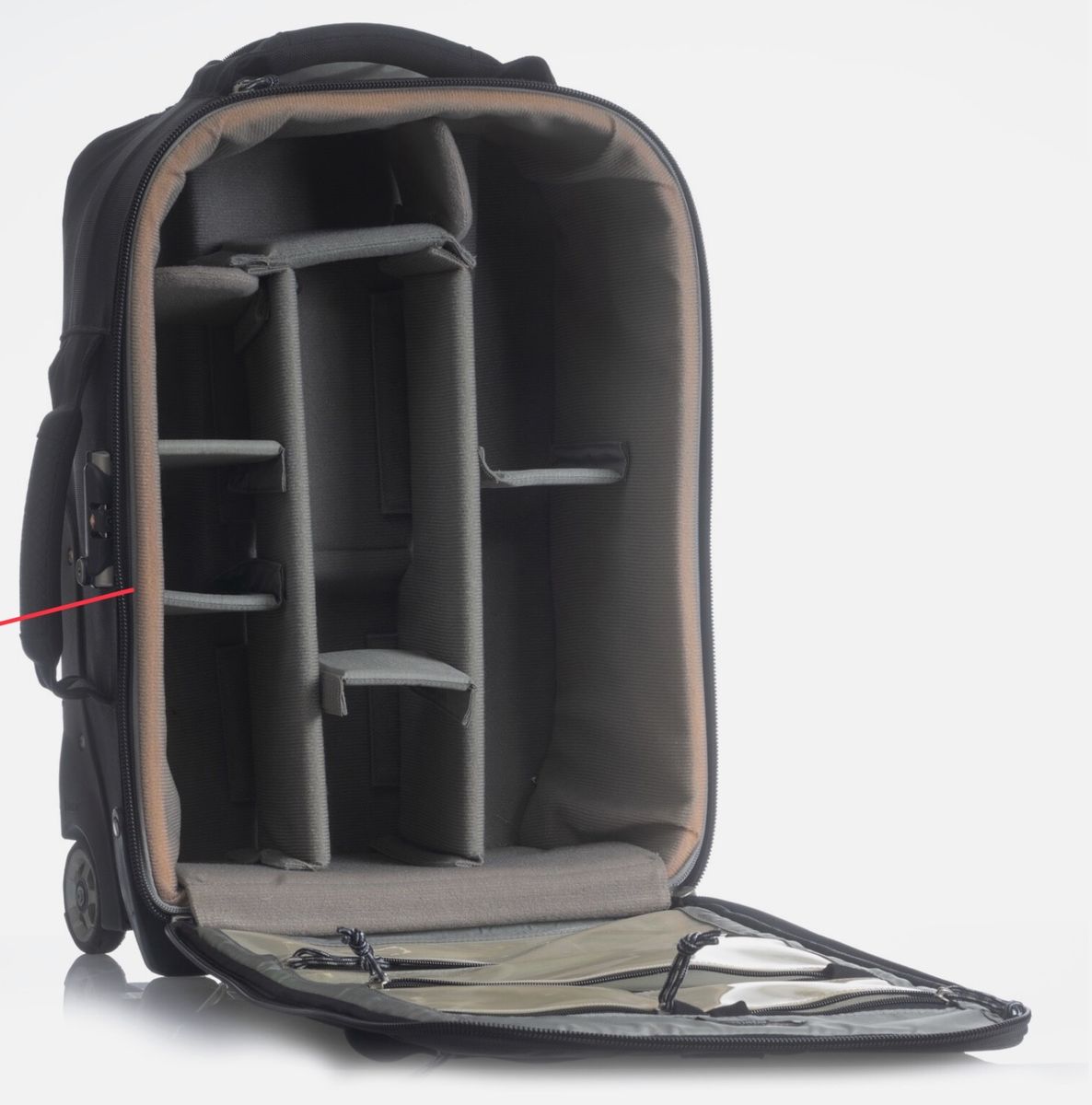 Think Tank Photo Rolling Camera Bag Case Luggage - Airport Roller model